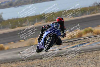 media/Dec-18-2022-SoCal Trackdays (Sun) [[8099a50955]]/Turn 14 (940am)/